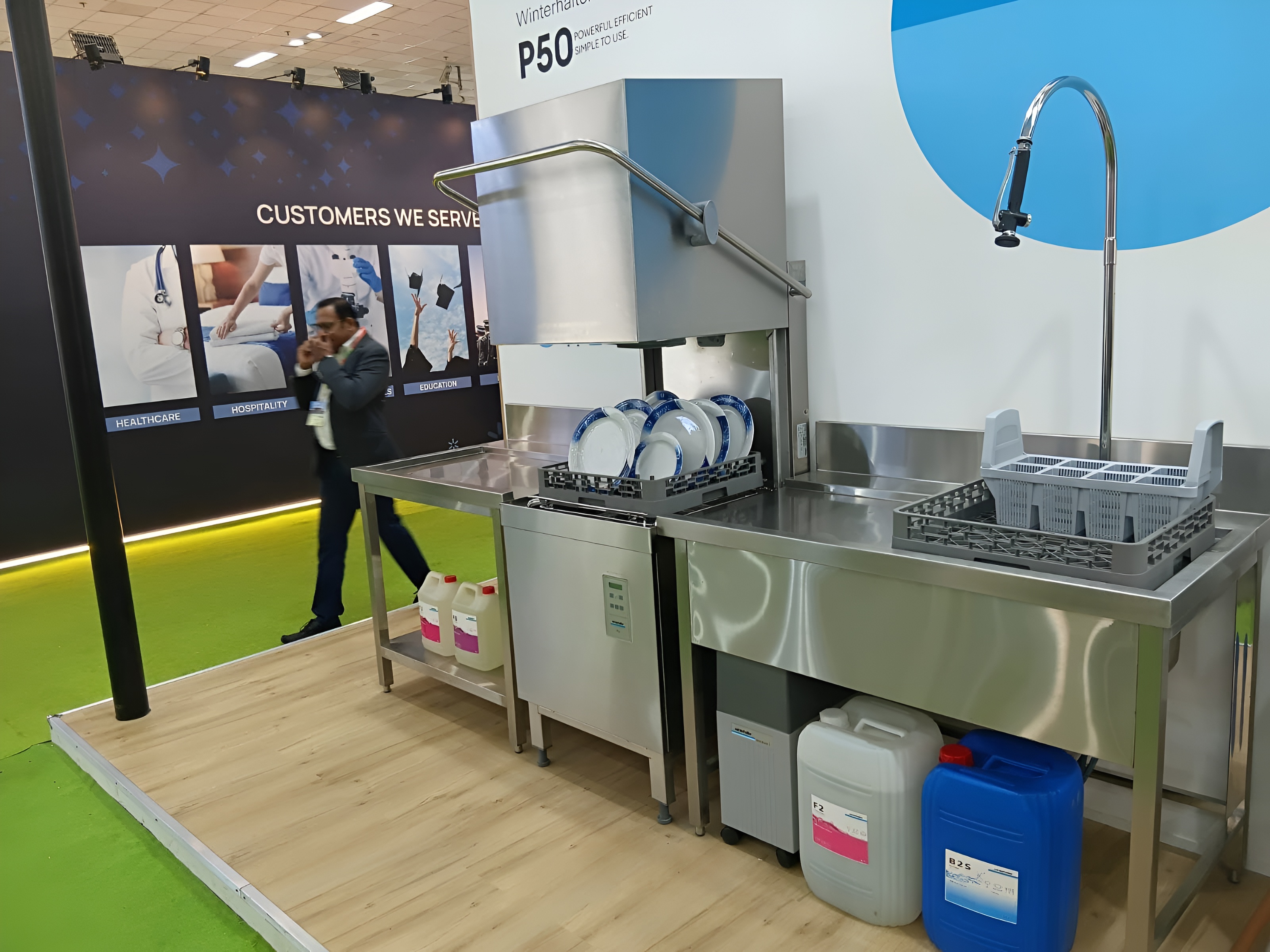 Hood Type Pass-Through Dishwasher